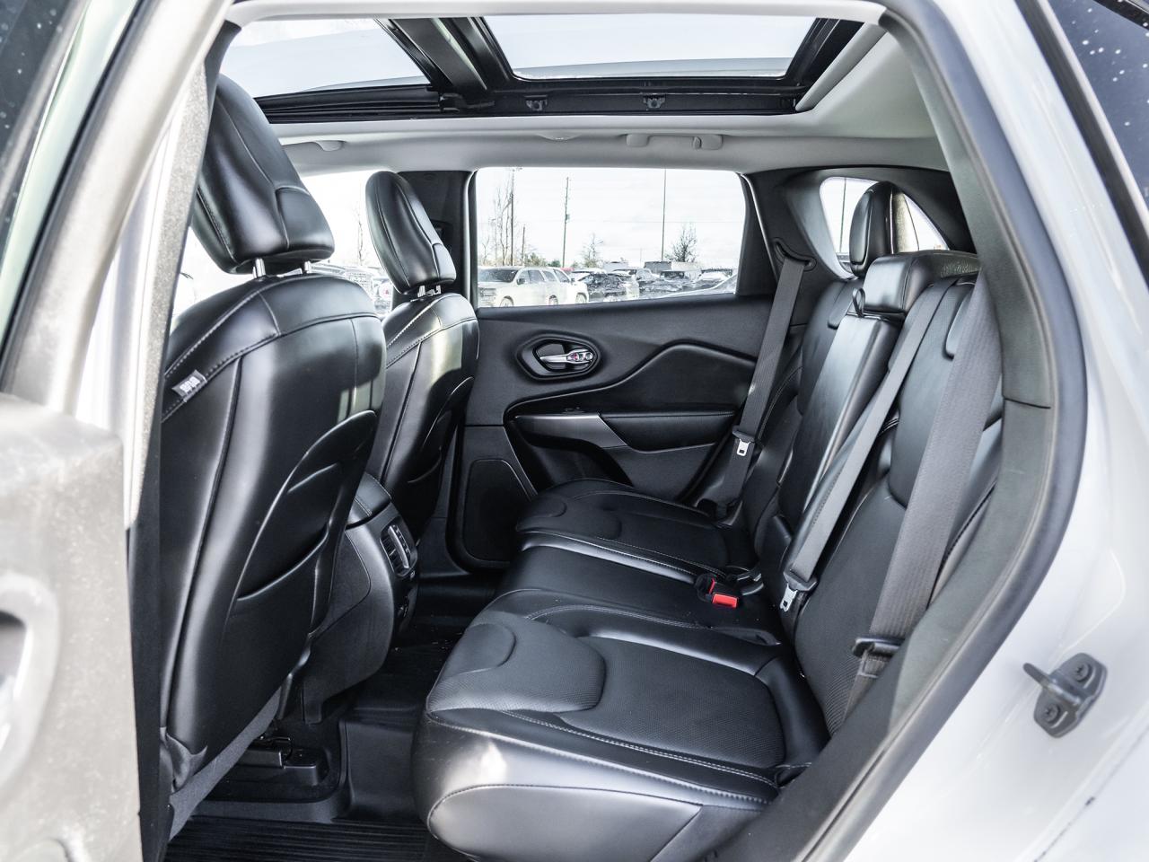 2020 Jeep Cherokee Limited 4X4 Photo