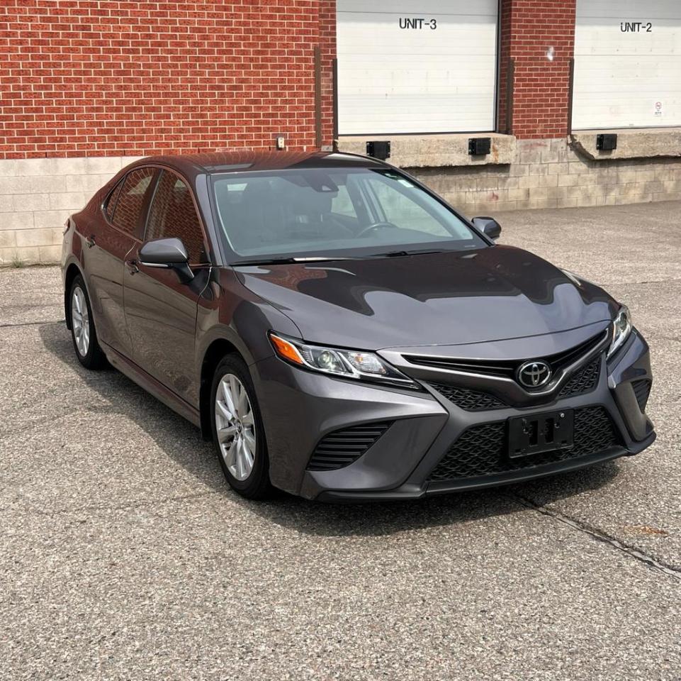 2020 Toyota Camry SE, BACKUP CAM, LANE ASSIST, LEATHER SEATS Photo0