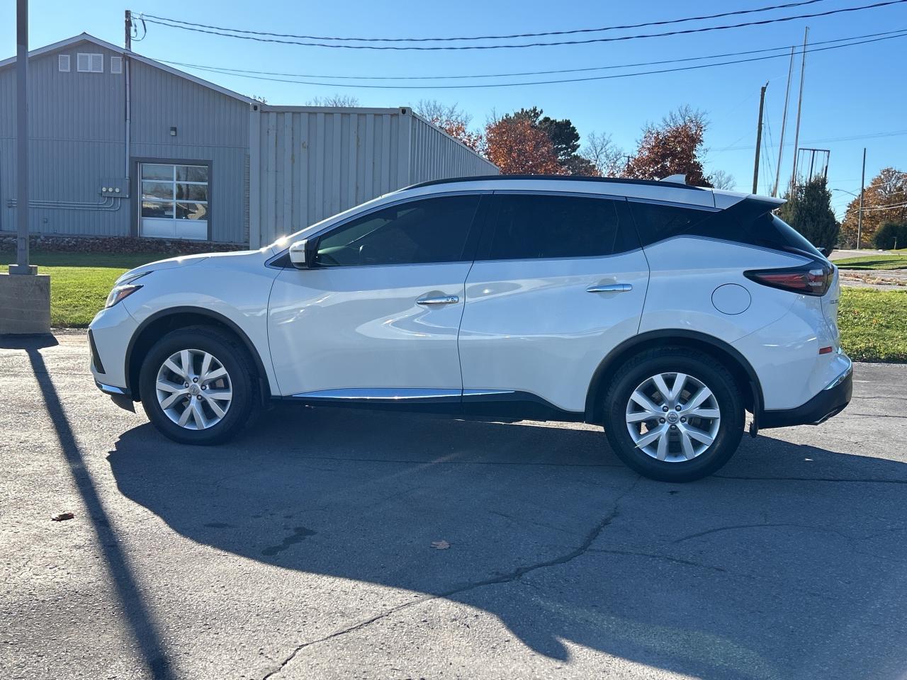 2019 Nissan Murano SV AWD/NAV/PANO ROOF CALL NAPANEE 613-354-2100 Photo