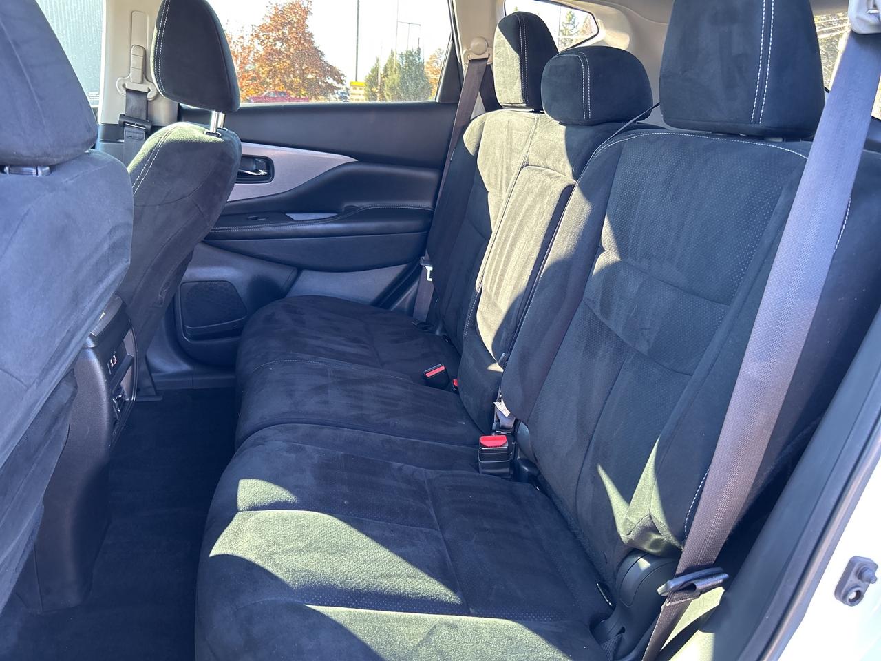 2019 Nissan Murano SV AWD/NAV/PANO ROOF CALL NAPANEE 613-354-2100 Photo