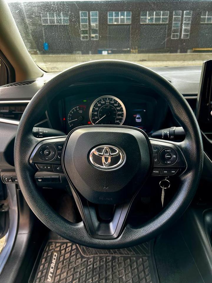2020 Toyota Corolla LE, BACKUP CAM, HEATED SEATS, DRIVE ASSIST Photo