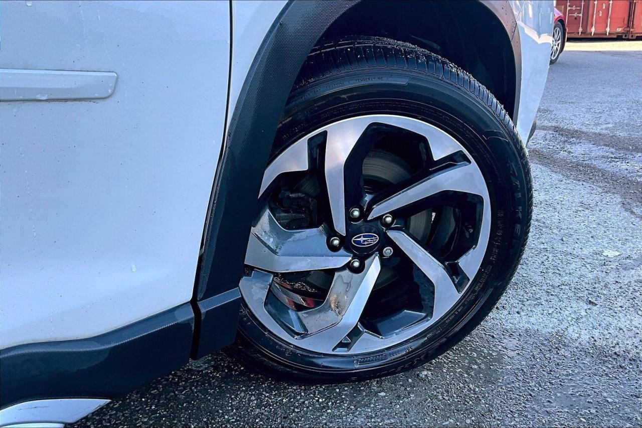 2024 Subaru Forester PREMIER AWD   TOP OF LINE   ACCIDENT FREE   NAVI Photo