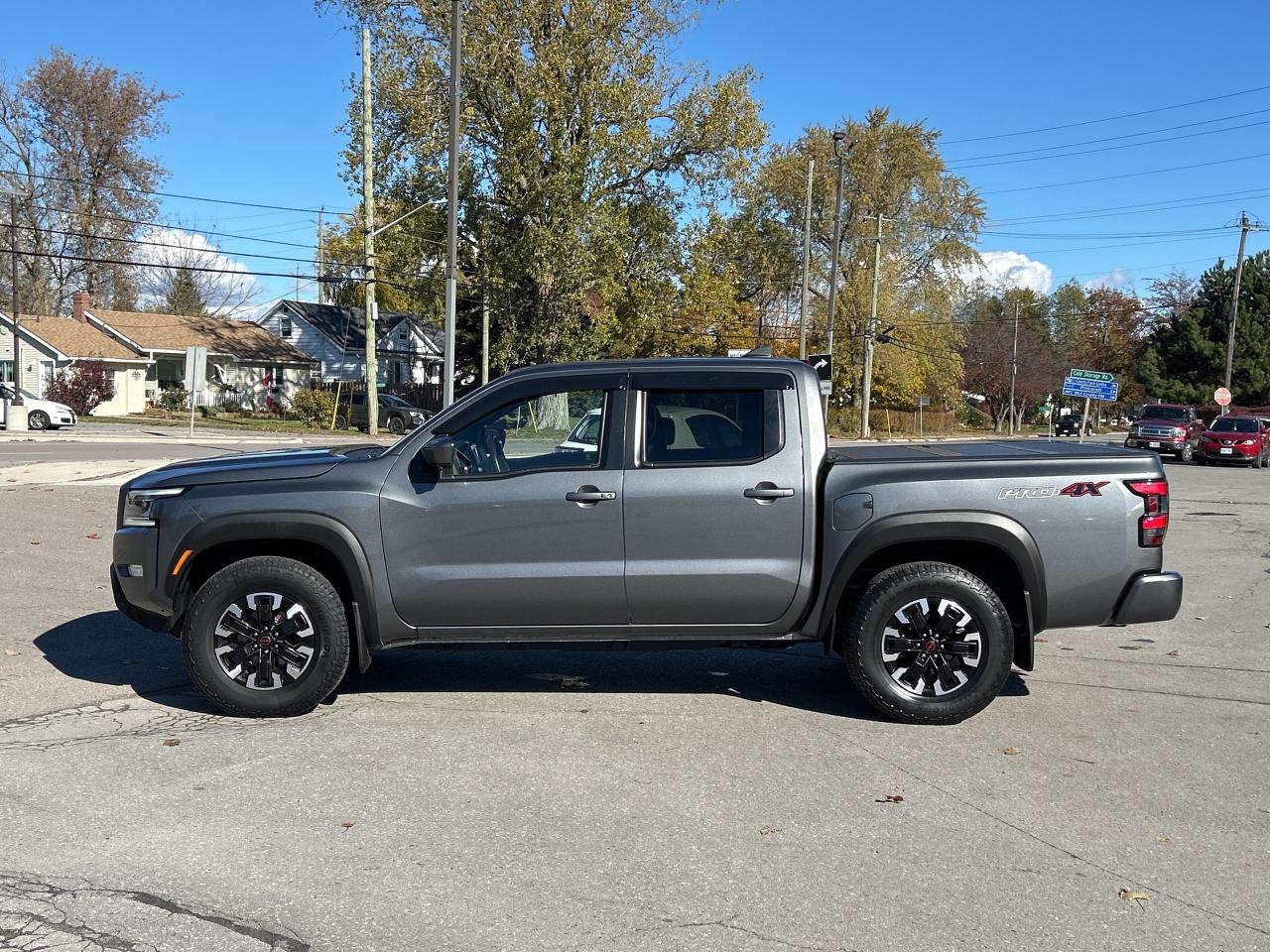 2023 Nissan Frontier PRO-4X FULLY LOADED!!! CALL NAPANEE 613-354-2100 Photo