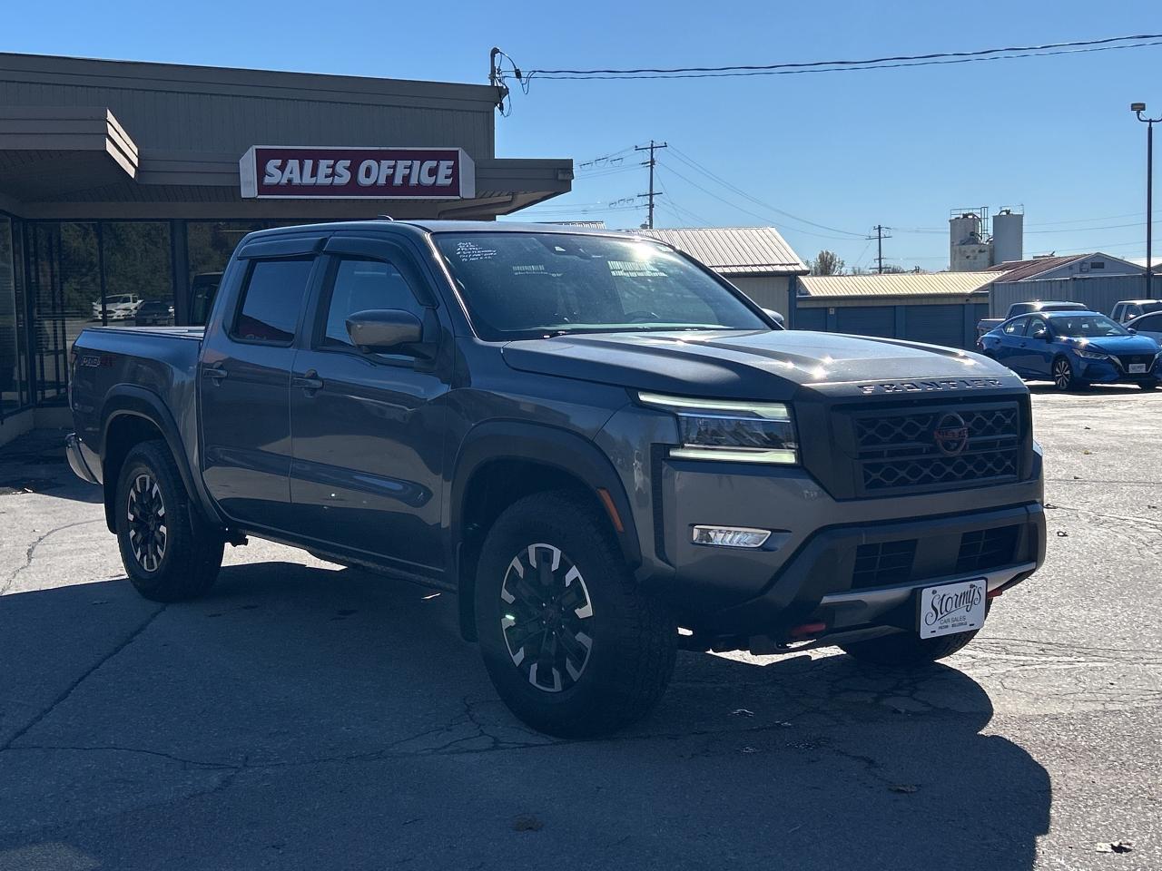 2023 Nissan Frontier PRO-4X FULLY LOADED!!! CALL NAPANEE 613-354-2100 Photo