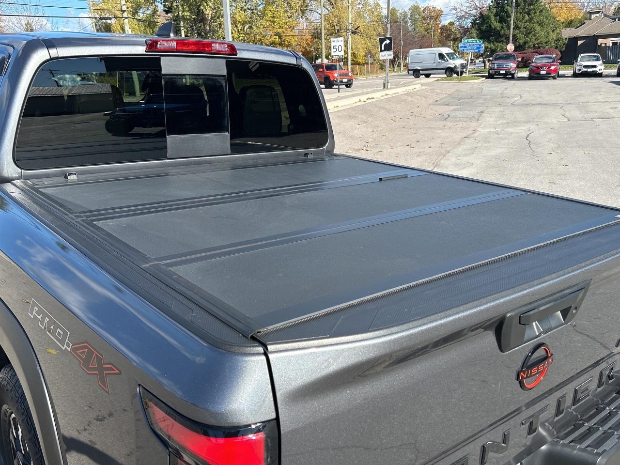 2023 Nissan Frontier PRO-4X FULLY LOADED!!! CALL NAPANEE 613-354-2100 Photo