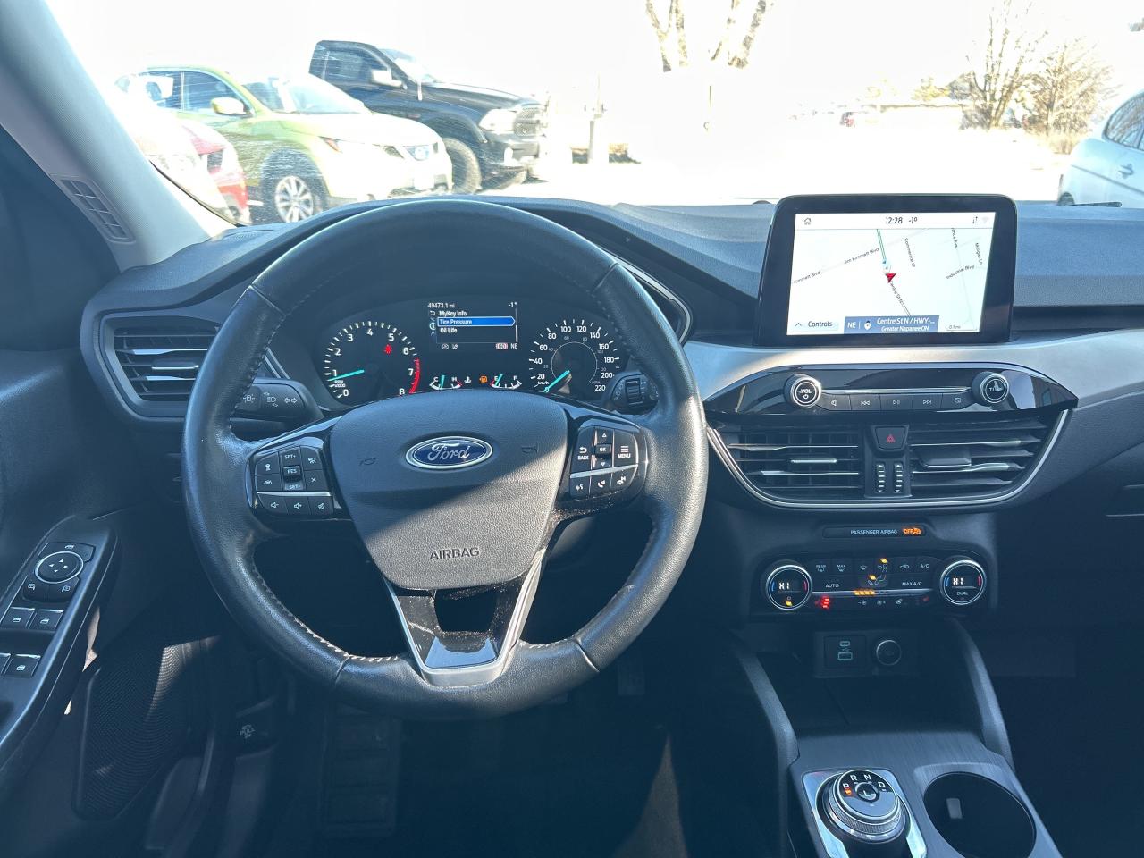 2021 Ford Escape SEL AWD/LEATHER/NAV/PANO SUNROOF CALL NAPANEE Photo