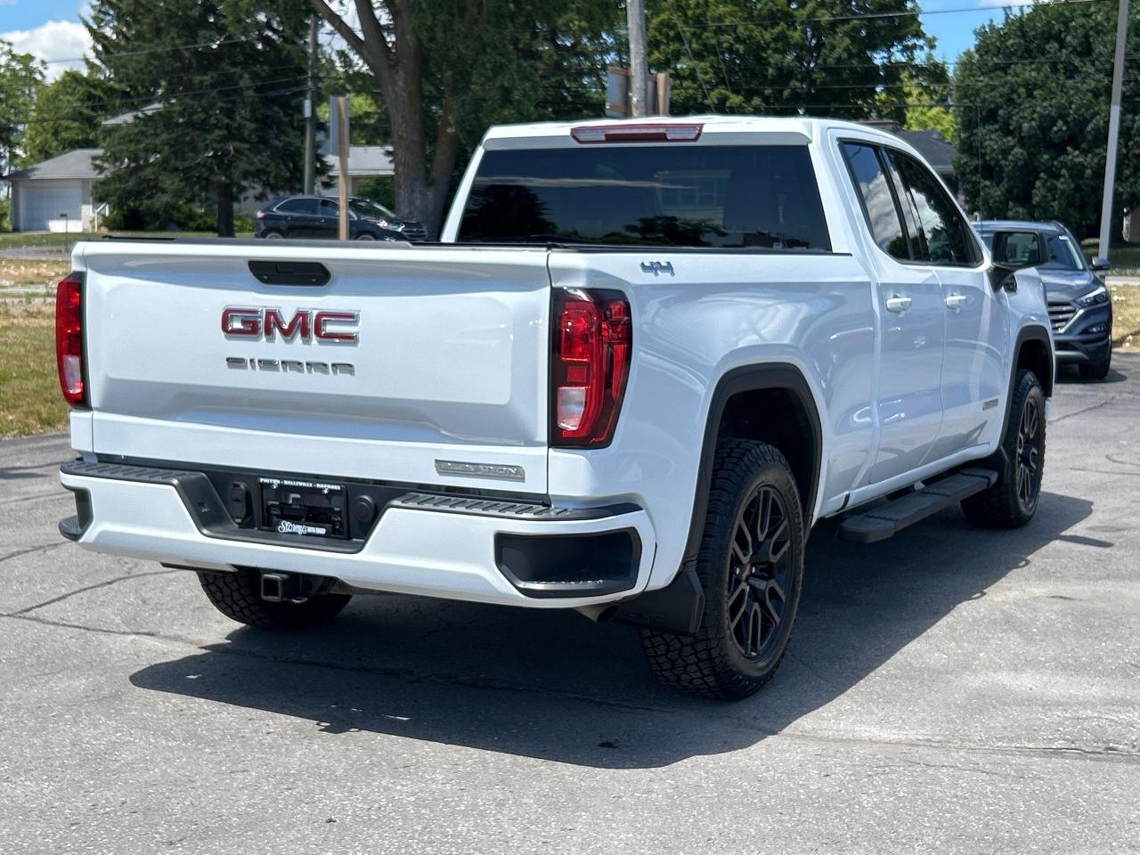 2019 GMC Sierra 1500 Elevation 5.3L/4X4 CALL NAPANEE 613-354-2100 Photo