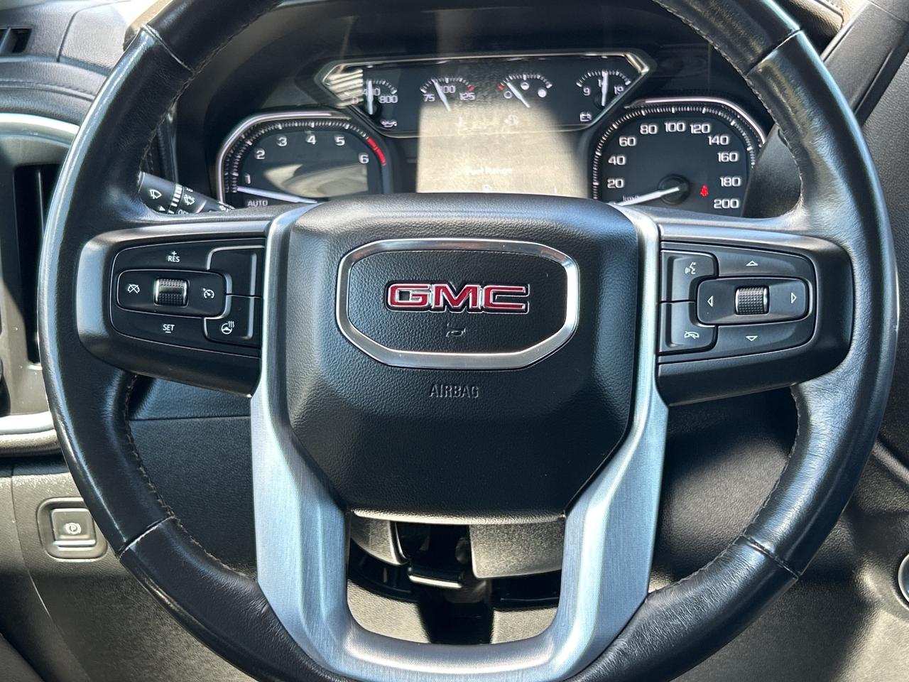 2019 GMC Sierra 1500 Elevation 5.3L/4X4 CALL NAPANEE 613-354-2100 Photo