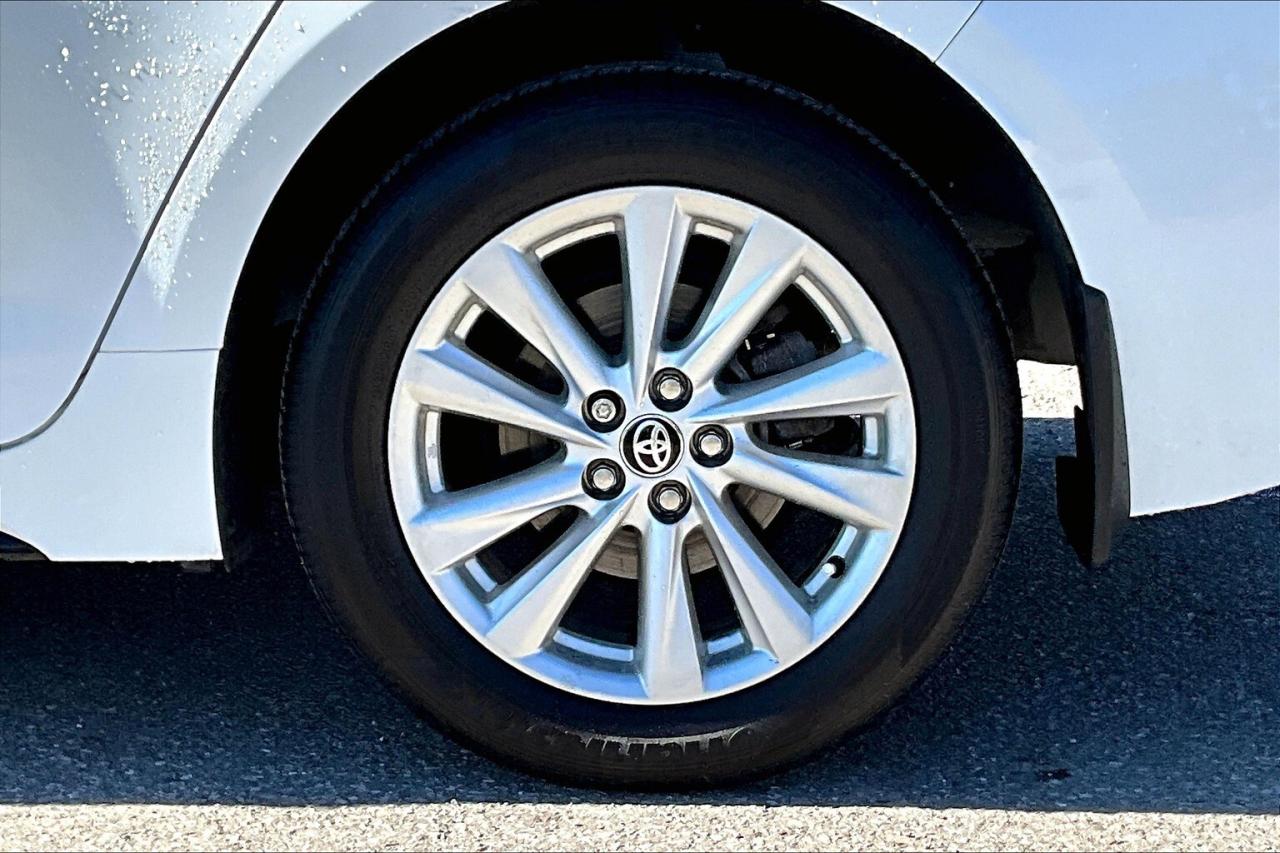 2024 Toyota Corolla SE   Heated Seats   Adaptive Cruise   CarPlay Photo