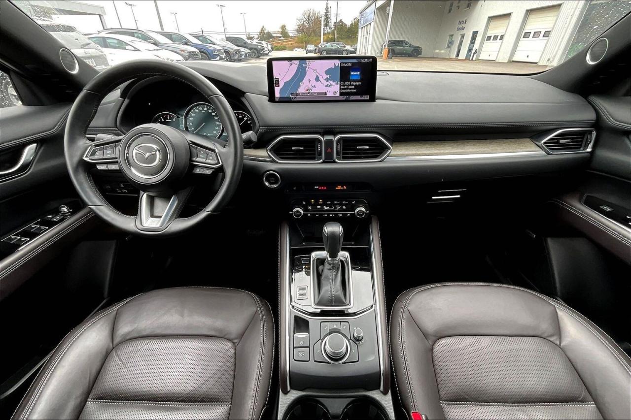 2024 Mazda CX-5 Signature AWD   Turbo   Heat/Cool Seats   Sunroof Photo