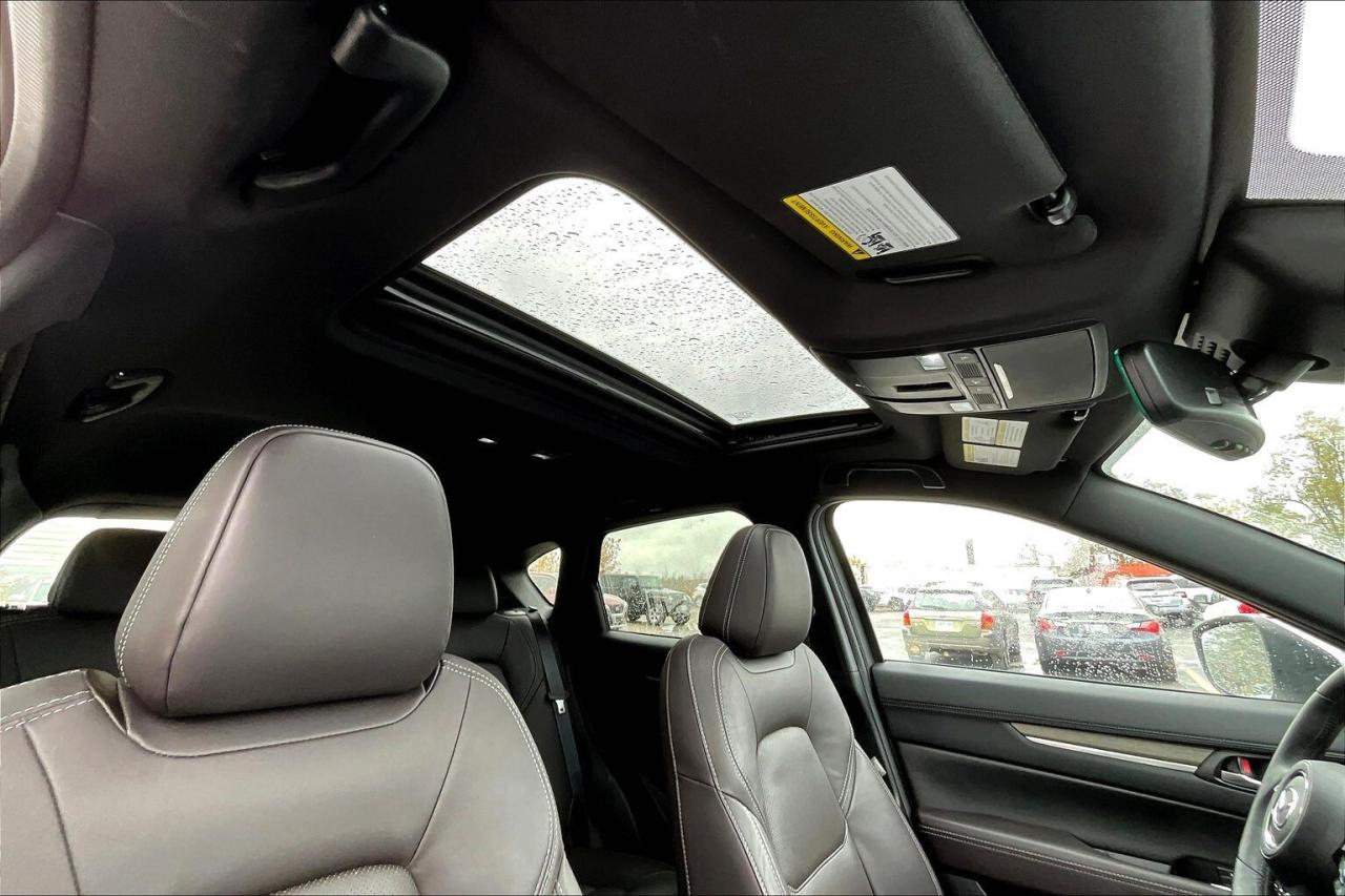 2024 Mazda CX-5 Signature AWD   Turbo   Heat/Cool Seats   Sunroof Photo