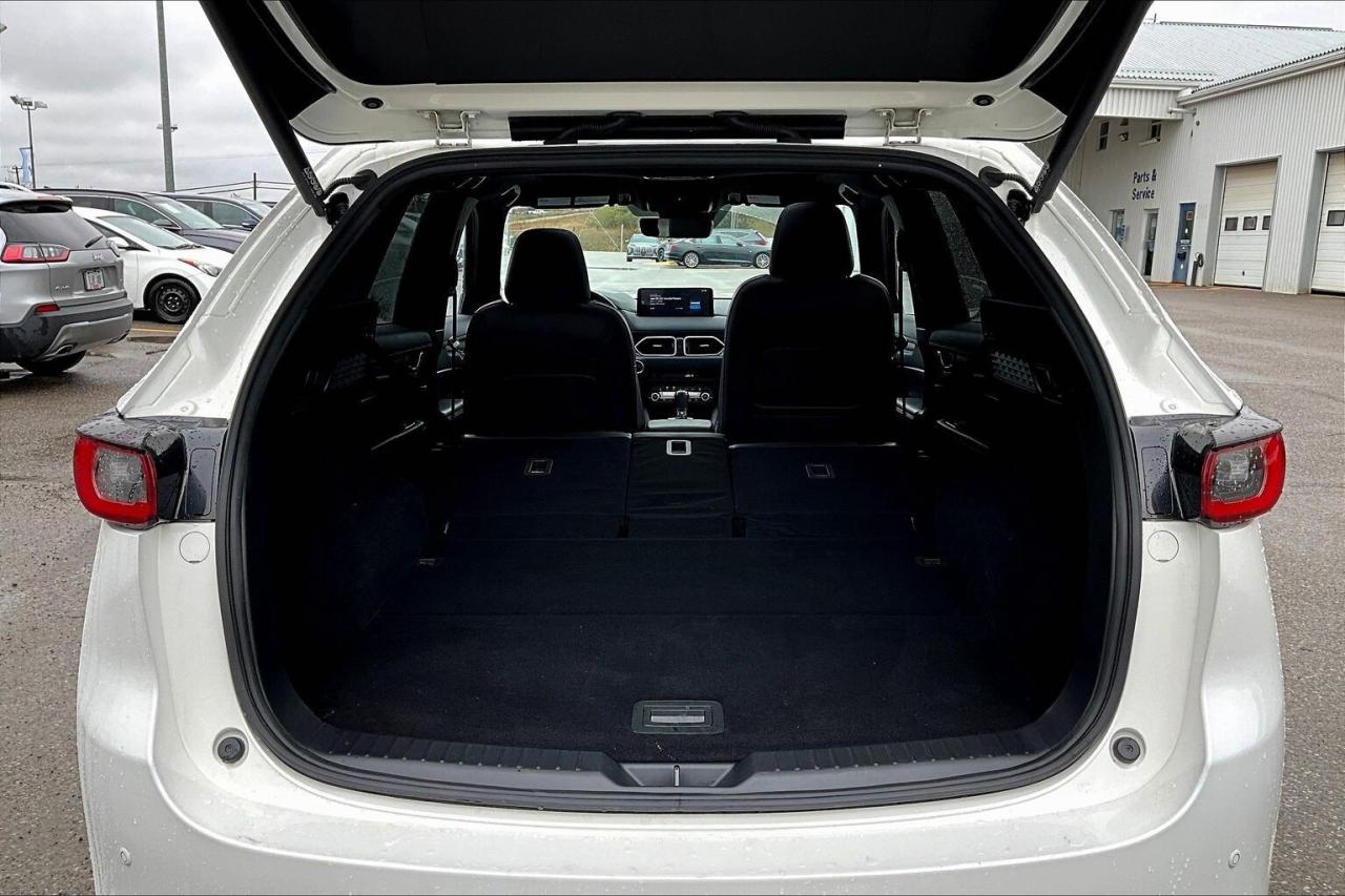 2024 Mazda CX-5 Signature AWD   Turbo   Heat/Cool Seats   Sunroof Photo