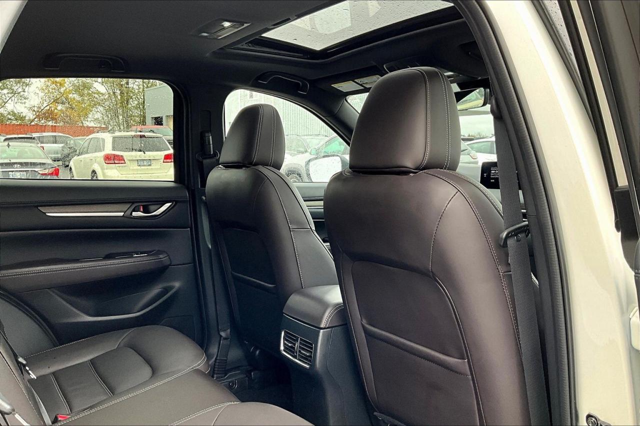 2024 Mazda CX-5 Signature AWD   Turbo   Heat/Cool Seats   Sunroof Photo