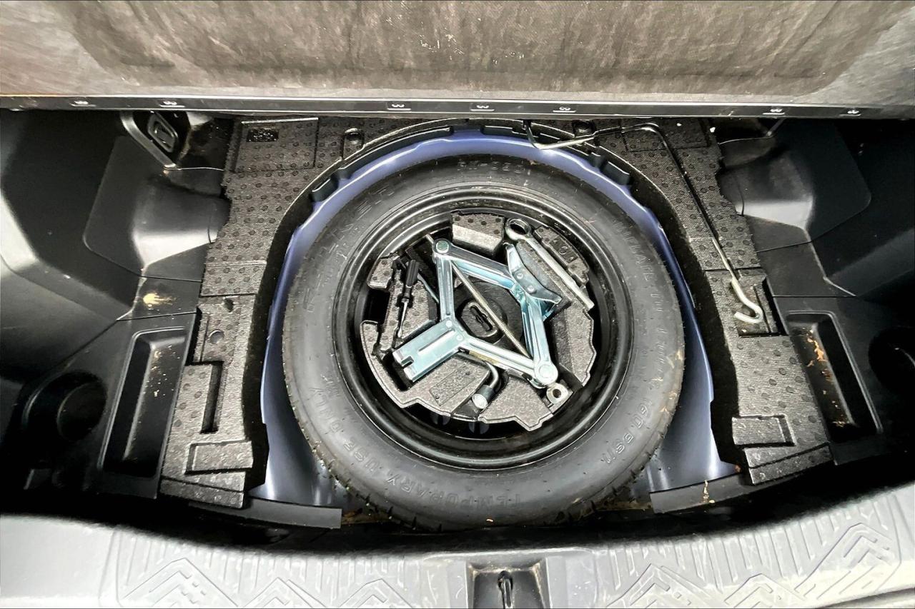 2024 Subaru Crosstrek Limited AWD - CPO 3.99% FINANCING Photo