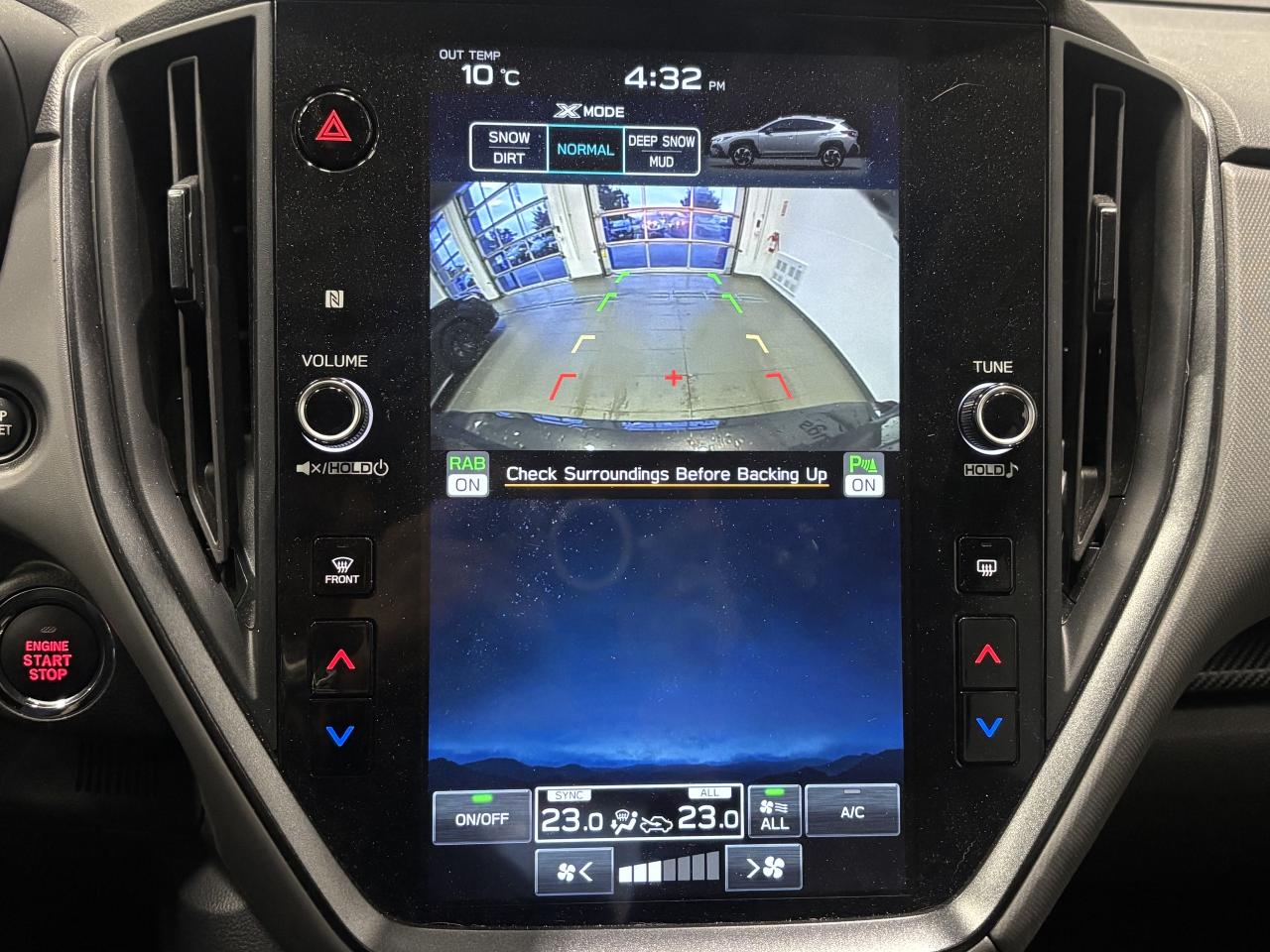 2025 Subaru Crosstrek LIMITED   DEALER DEMO   CLEAN CARFAX  NAVI SUNROOF Photo