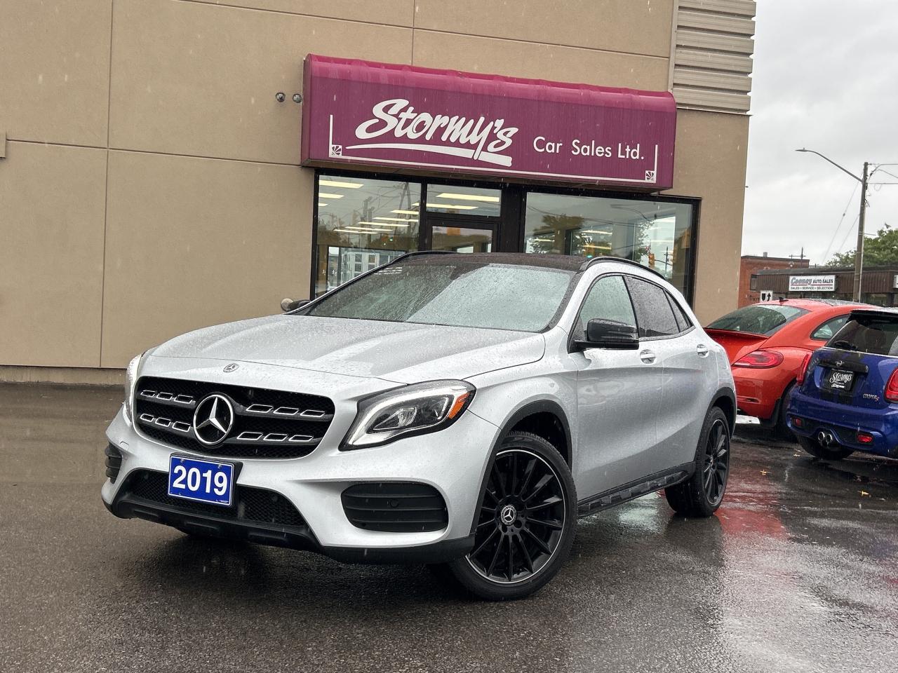 2019 Mercedes-Benz GLA GLA 250 LEATHER/ROOF/NAV **CALL 613-961-8848 Photo