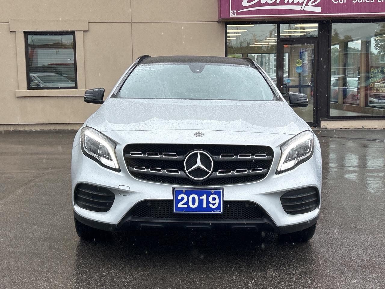 2019 Mercedes-Benz GLA GLA 250 LEATHER/ROOF/NAV **CALL 613-961-8848 Photo2