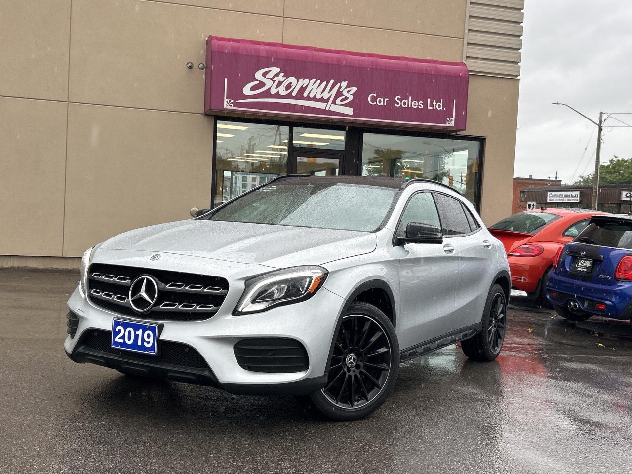 2019 Mercedes-Benz GLA GLA 250 LEATHER/ROOF/NAV **CALL 613-961-8848 Photo