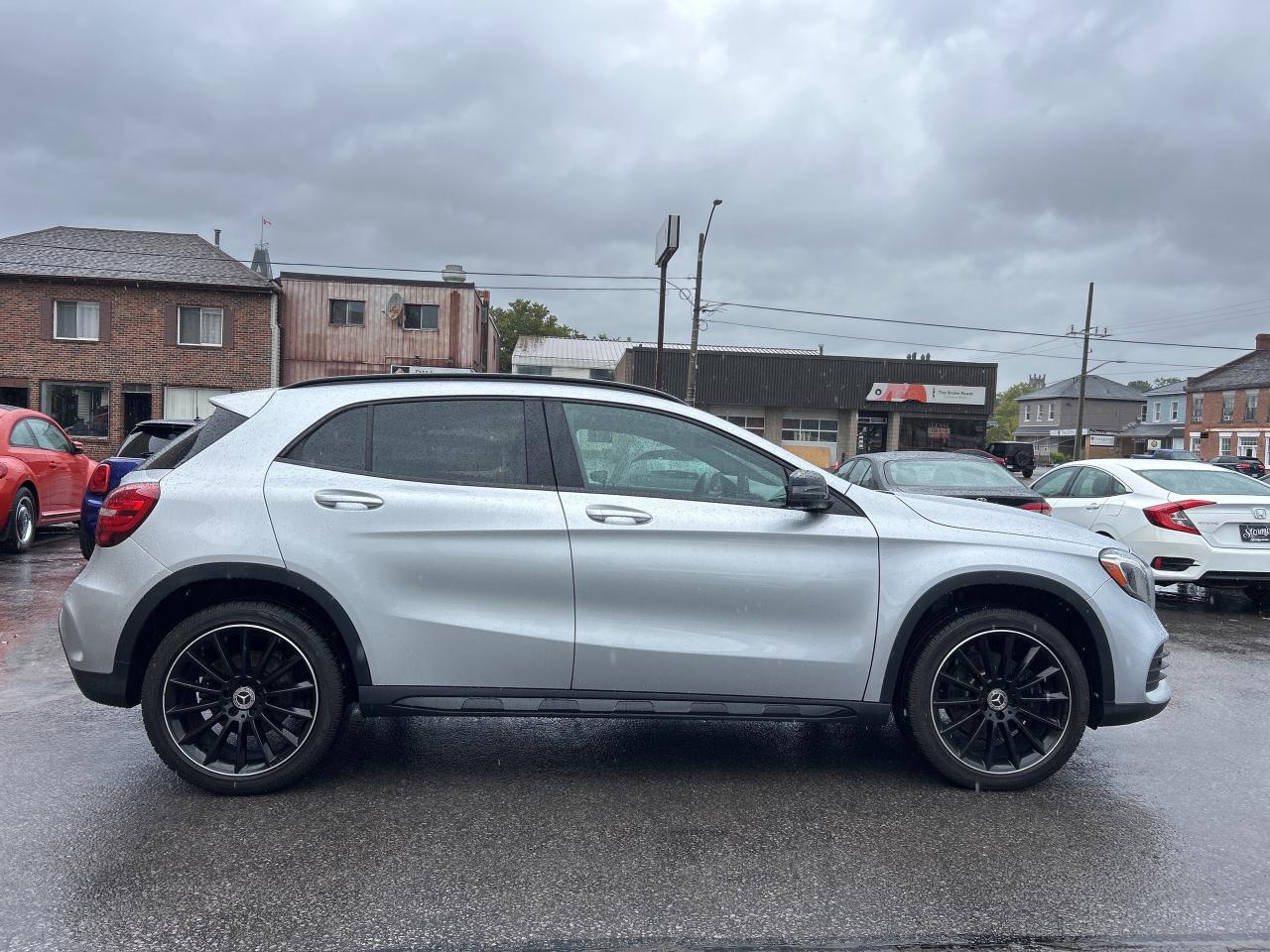 2019 Mercedes-Benz GLA GLA 250 LEATHER/ROOF/NAV **CALL 613-961-8848 Photo