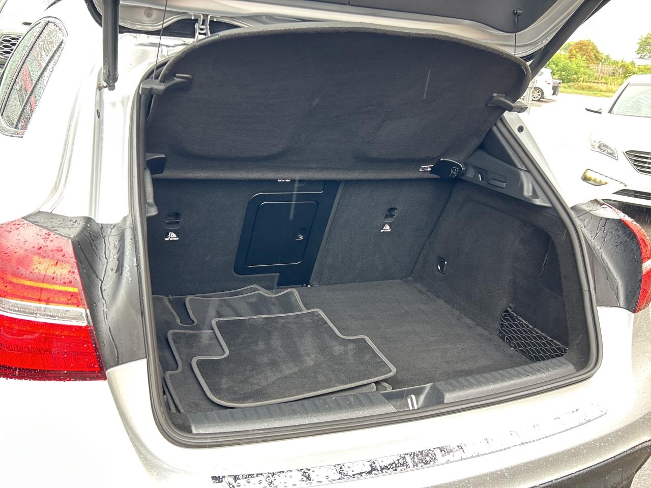 2019 Mercedes-Benz GLA GLA 250 LEATHER/ROOF/NAV **CALL 613-961-8848 Photo