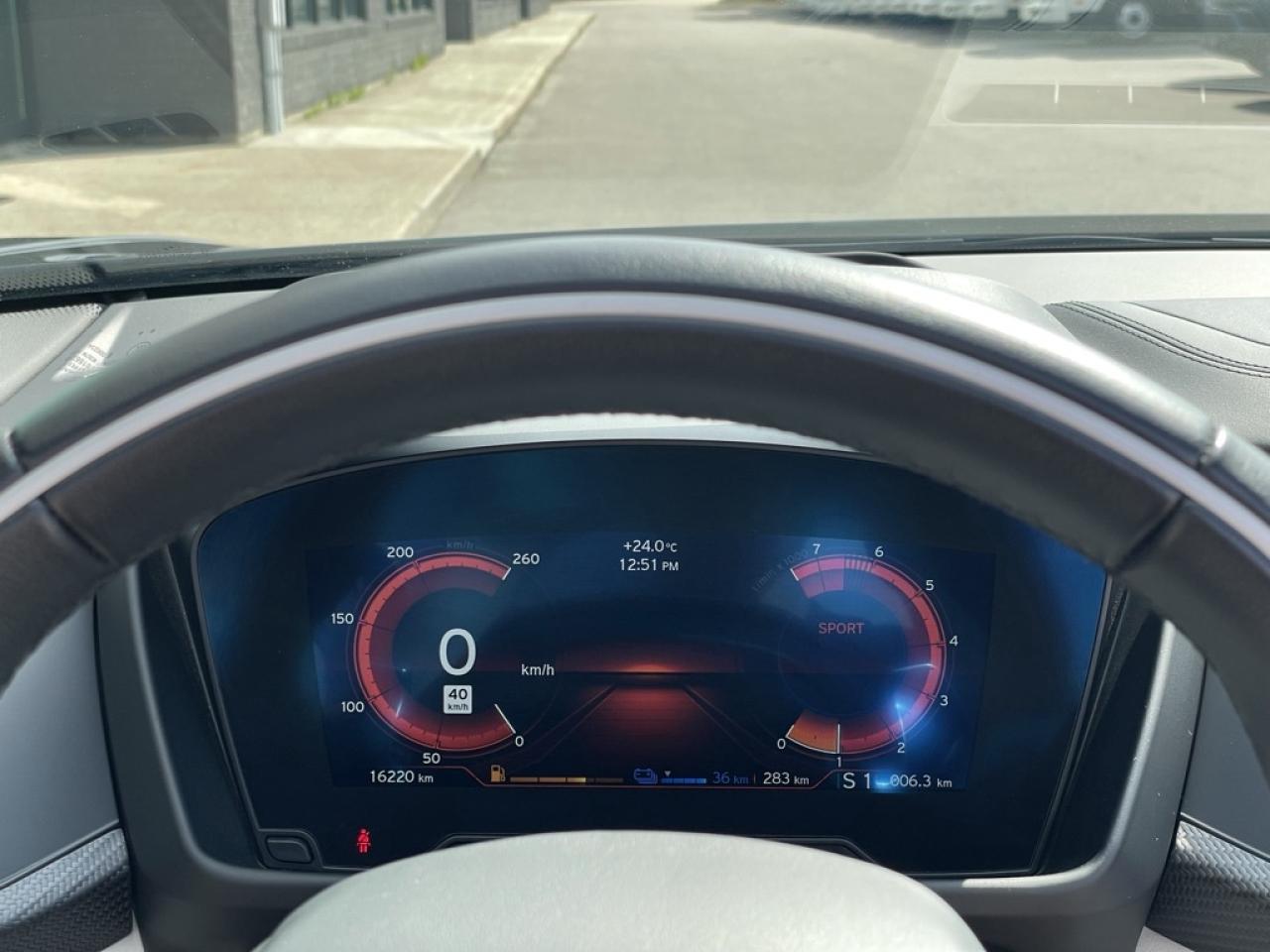 2019 BMW i8 ROADSTER ULTRA RARE, SUPER CLEAN! Brand new tires! Photo