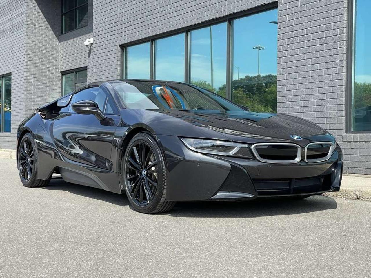 2019 BMW i8 ROADSTER ULTRA RARE, SUPER CLEAN! Brand new tires! Photo