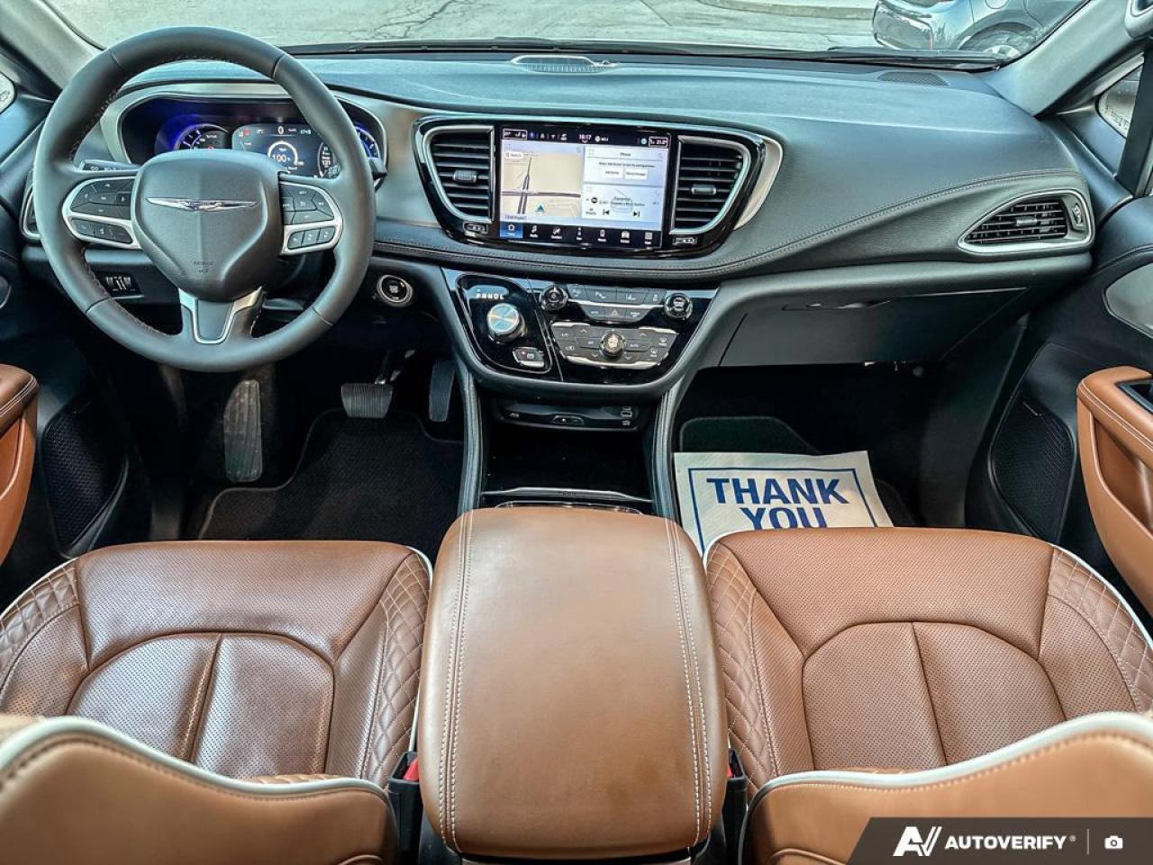 2024 Chrysler Pacifica Hybrid Pinnacle   HTD WHEEL   PANO ROOF   LEATHER Photo