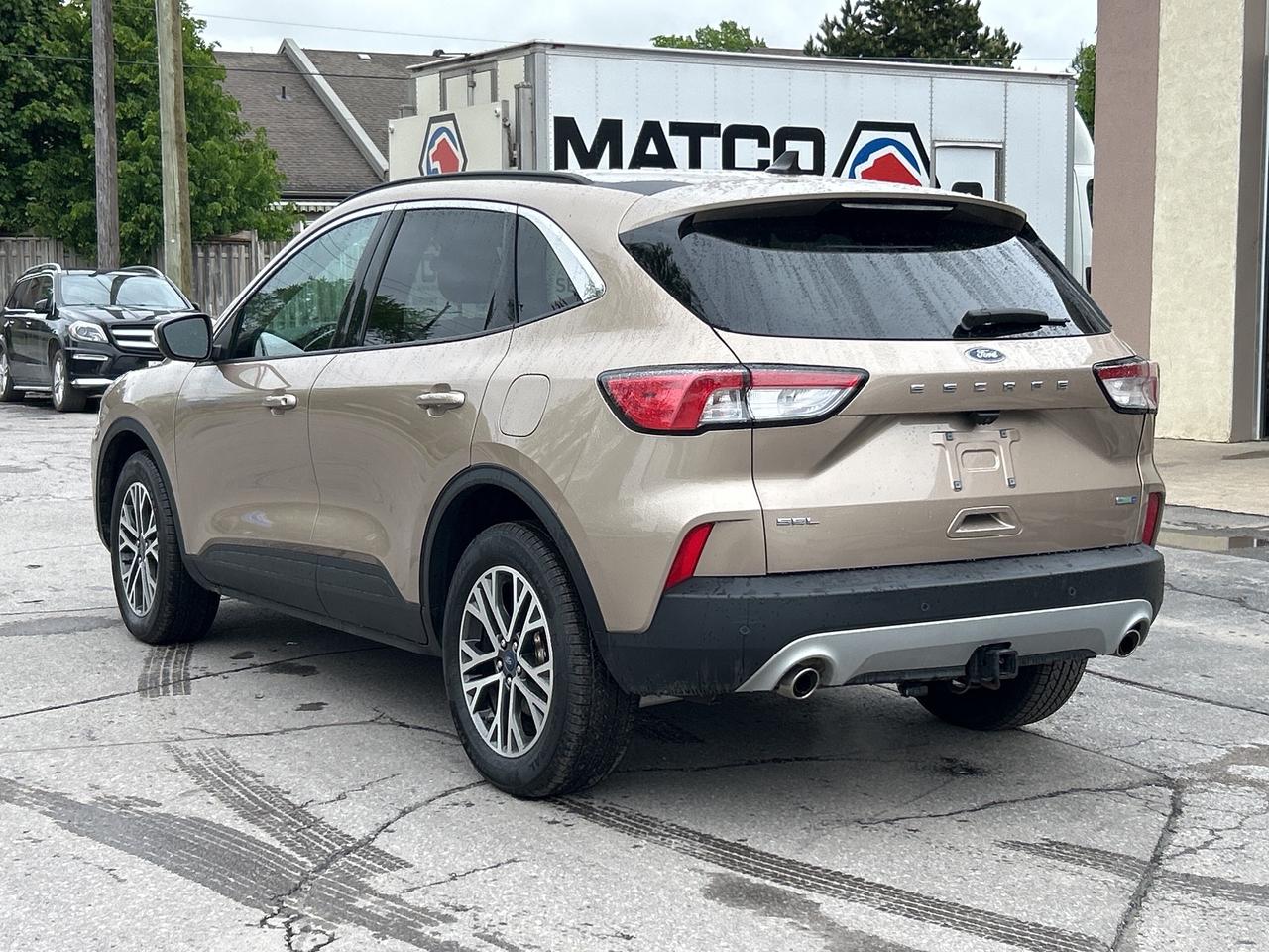 2020 Ford Escape SEL AWD/REMOTE START/PWR LIFT GATE CALL PICTON 69K Photo2