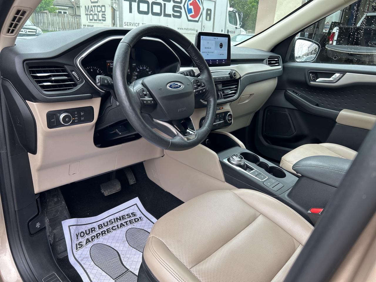 2020 Ford Escape SEL AWD/REMOTE START/PWR LIFT GATE CALL PICTON 69K Photo