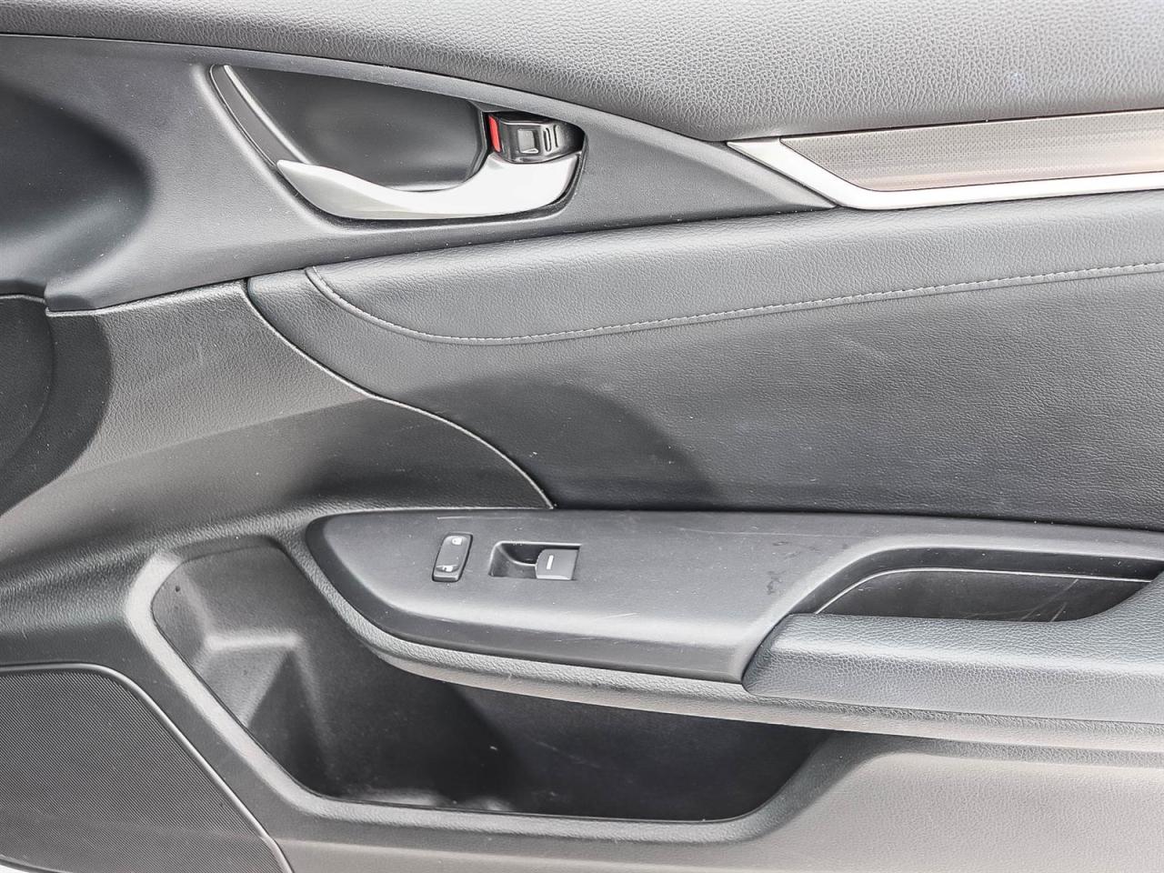 2020 Honda Civic Sedan TOURING   ONE OWNER   NEW TIRES & BRAKES   CARPLAY Photo