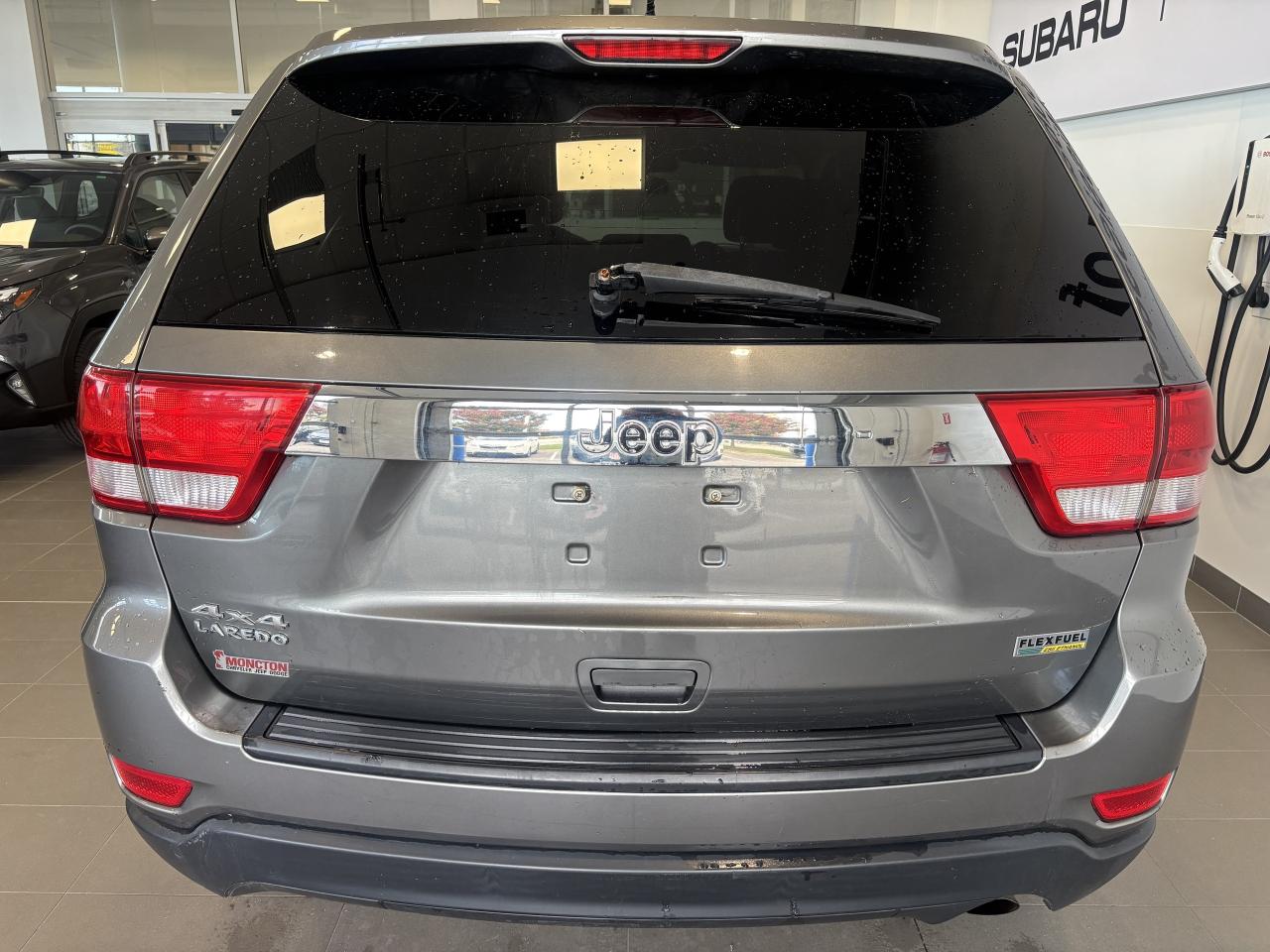 2012 Jeep Grand Cherokee 4WD   LAREDO   PUSH TO START   SOLD AS IS Photo