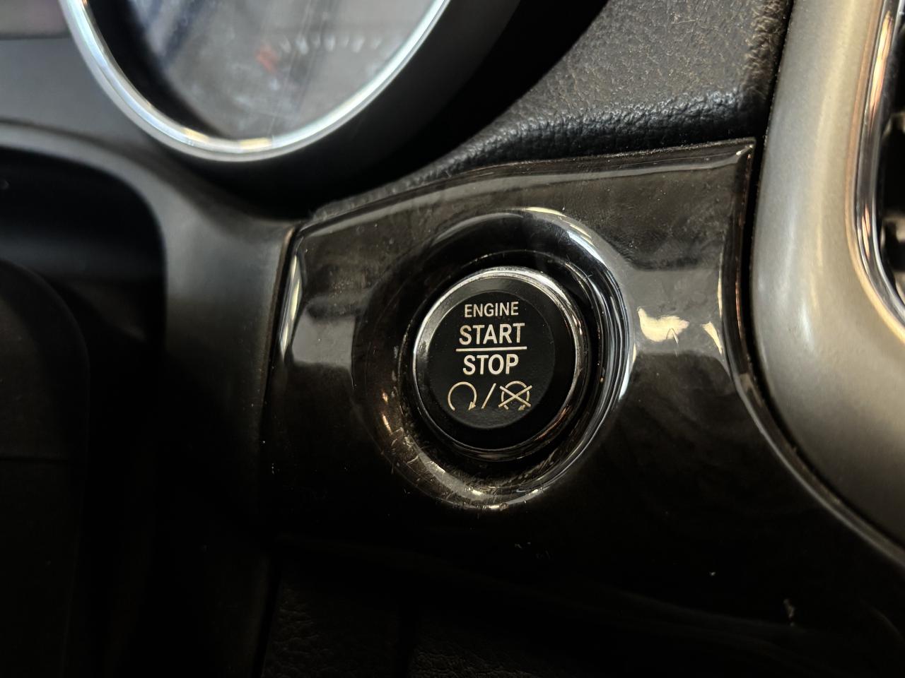 2012 Jeep Grand Cherokee 4WD   LAREDO   PUSH TO START   SOLD AS IS Photo