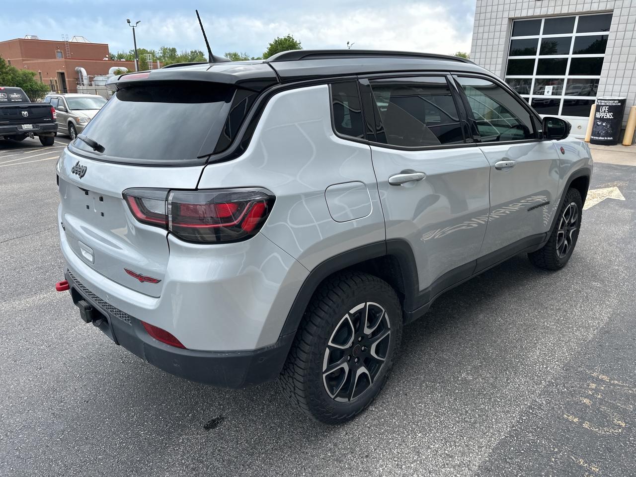 2025 Jeep Compass Trailhawk Elite Photo