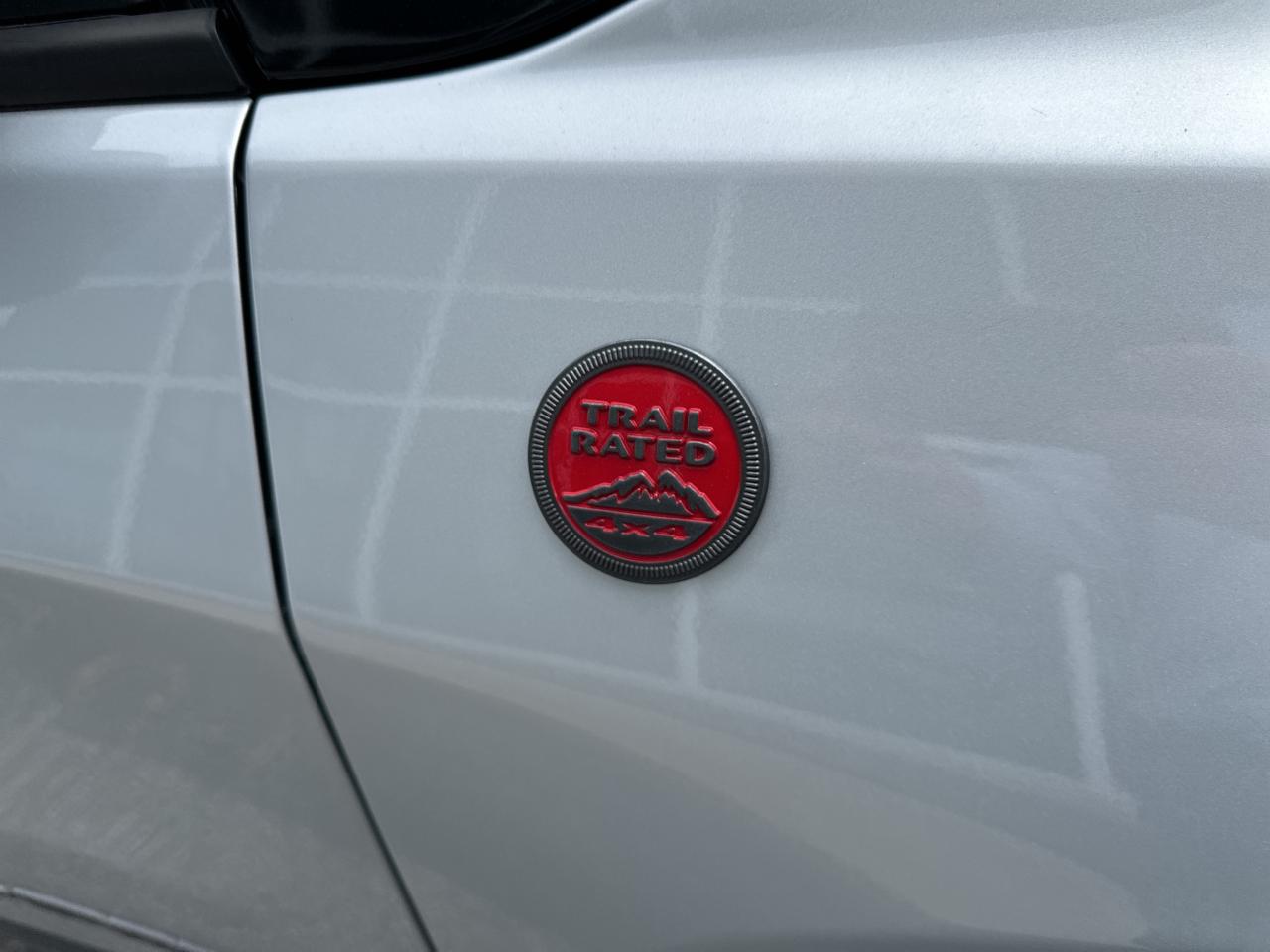 2025 Jeep Compass Trailhawk Elite Photo