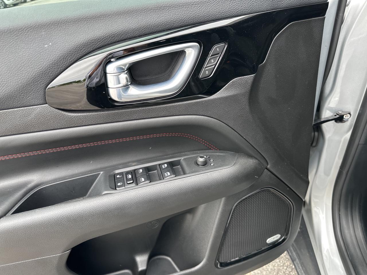 2025 Jeep Compass Trailhawk Elite Photo