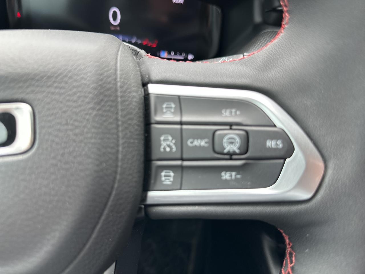 2025 Jeep Compass Trailhawk Elite Photo