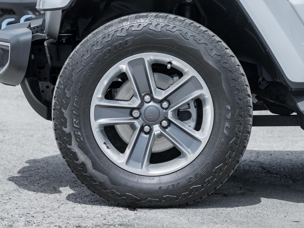 2023 Jeep Wrangler Sahara 4xe 4 door 4x4 Photo4