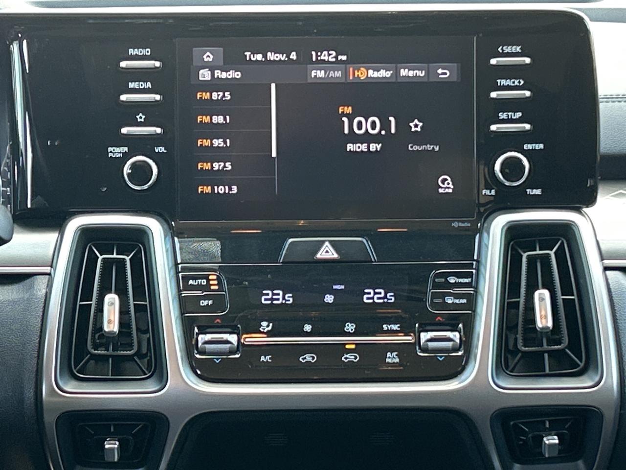 2021 Kia Sorento X-Line HTD STEERING WHEEL/LANE ASSIST CALL PICTON Photo