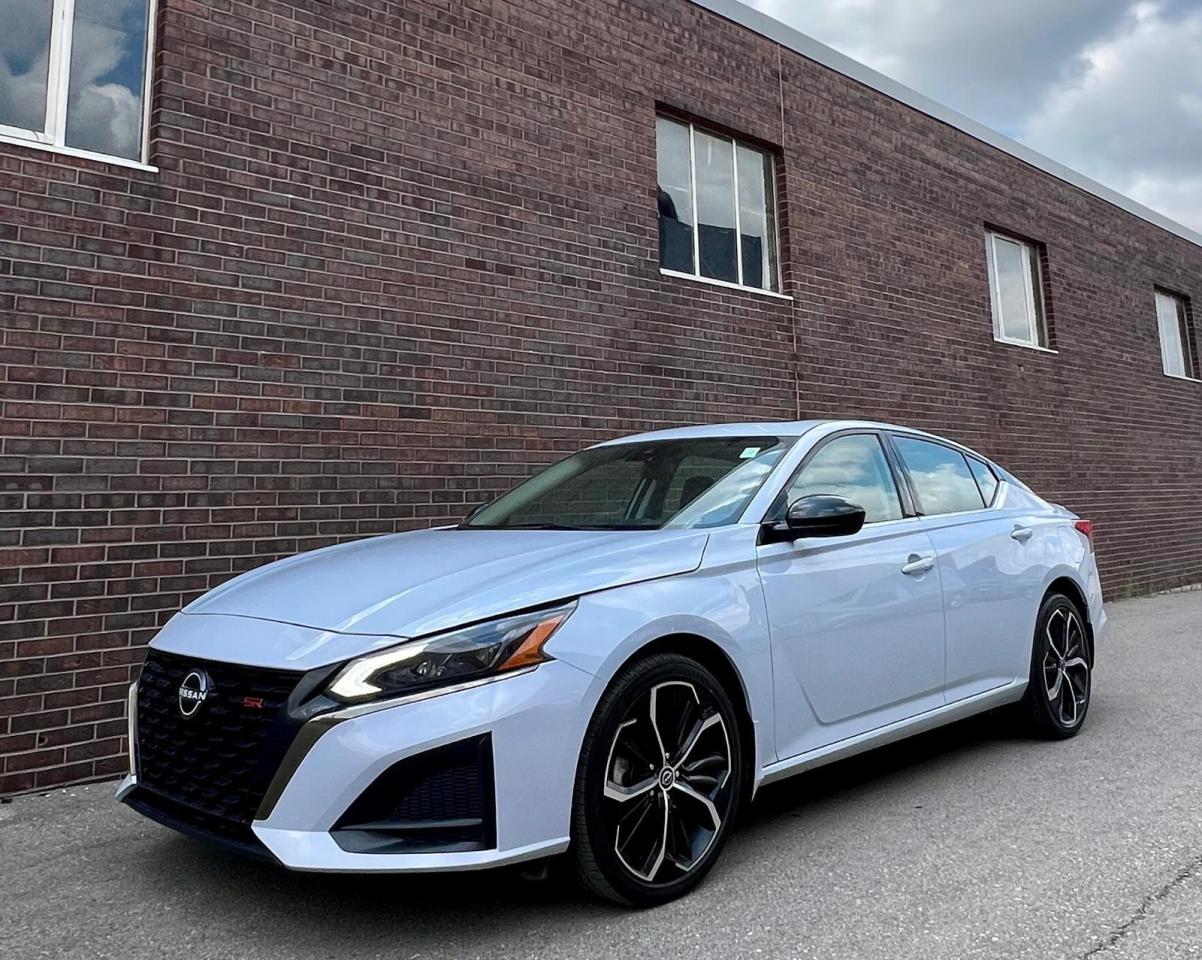 2023 Nissan Altima SR AWD, SUNROOF, LEATHER, HEATED SEATS Photo