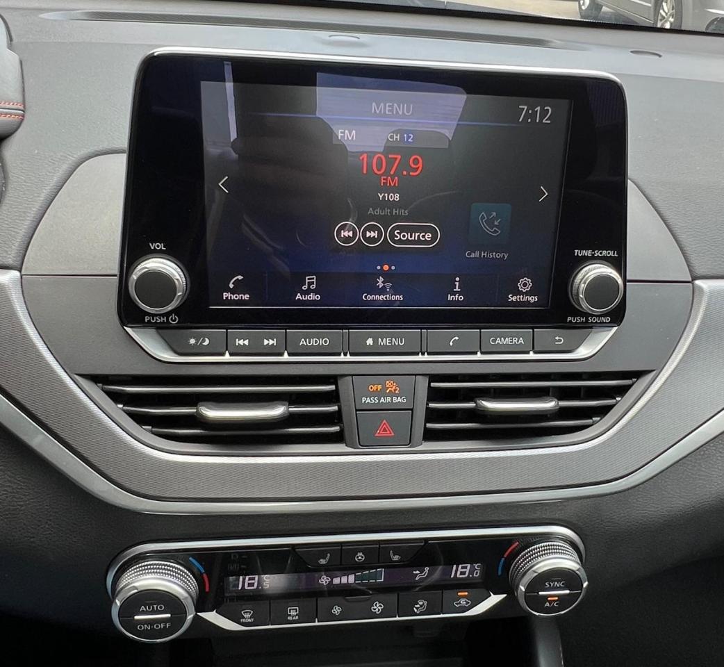 2023 Nissan Altima SR AWD, SUNROOF, LEATHER, HEATED SEATS Photo