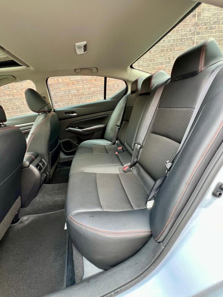 2023 Nissan Altima SR AWD, SUNROOF, LEATHER, HEATED SEATS Photo