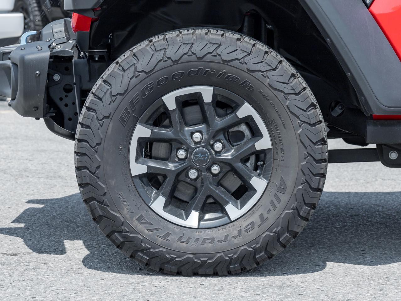 2024 Jeep Wrangler Rubicon  TECH GRP WINCH GRP  CONVENIENCE GRP Photo3