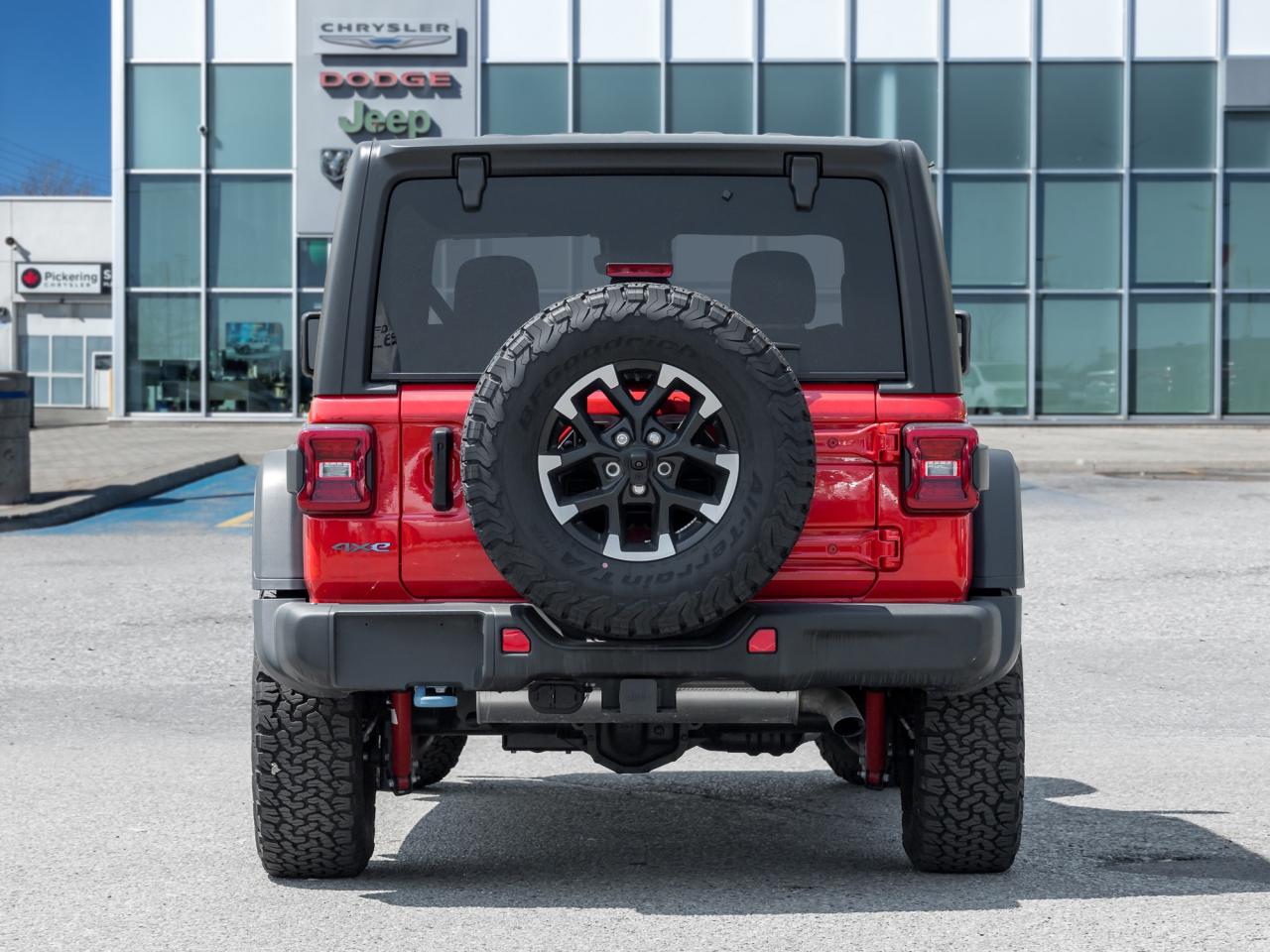 2024 Jeep Wrangler Rubicon  TECH GRP WINCH GRP  CONVENIENCE GRP Photo