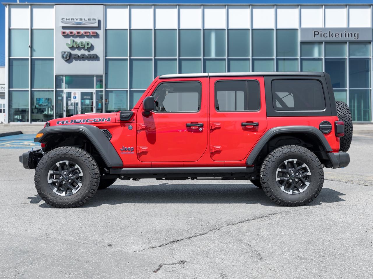 2024 Jeep Wrangler Rubicon  TECH GRP WINCH GRP  CONVENIENCE GRP Photo2