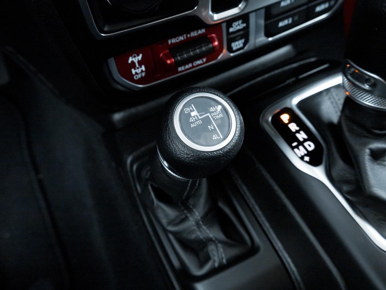 2024 Jeep Wrangler Rubicon  TECH GRP WINCH GRP  CONVENIENCE GRP Photo