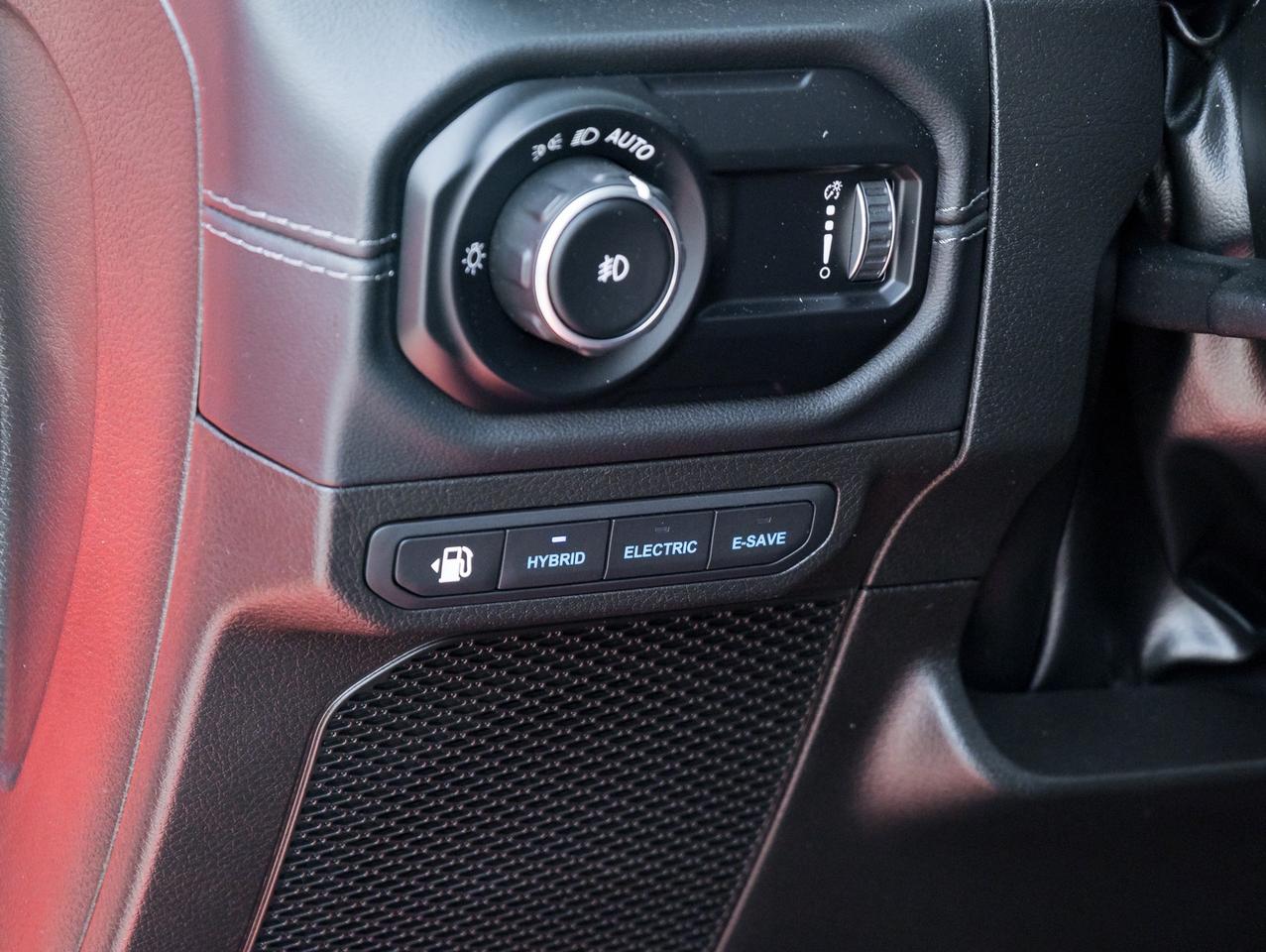 2024 Jeep Wrangler Rubicon  TECH GRP WINCH GRP  CONVENIENCE GRP Photo