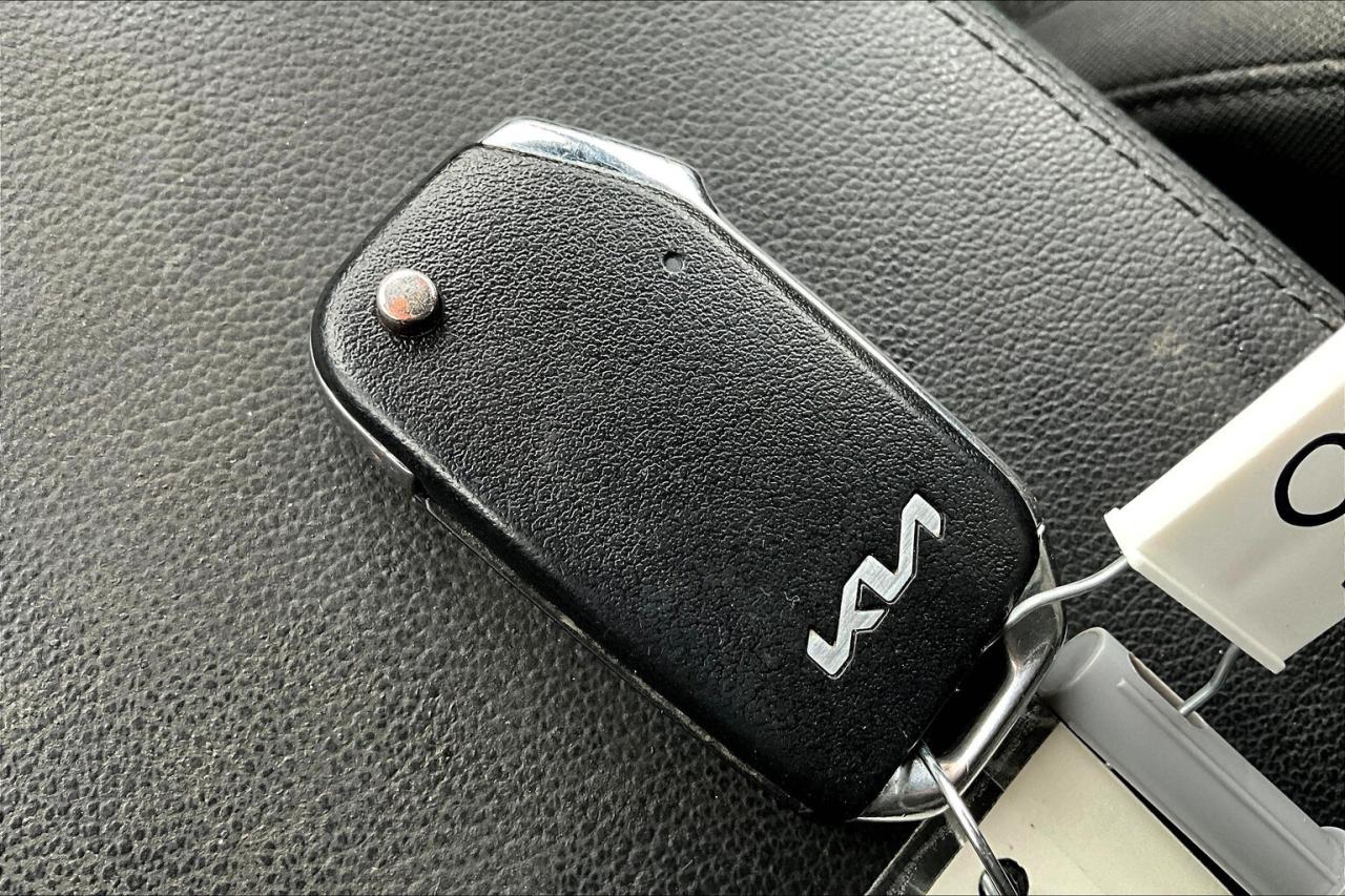 2023 Kia Sportage LX FWD   Heated Seats   Apple CarPlay/Android Auto Photo