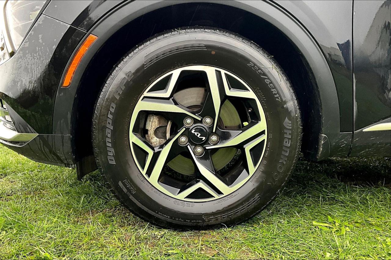 2023 Kia Sportage LX FWD   Heated Seats   Apple CarPlay/Android Auto Photo