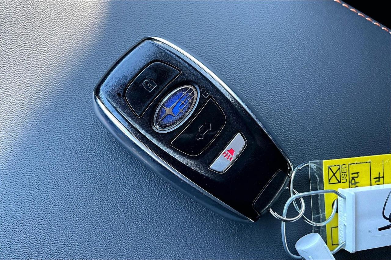 2024 Subaru Crosstrek Limited AWD - CPO 3.99% FINANCING Photo