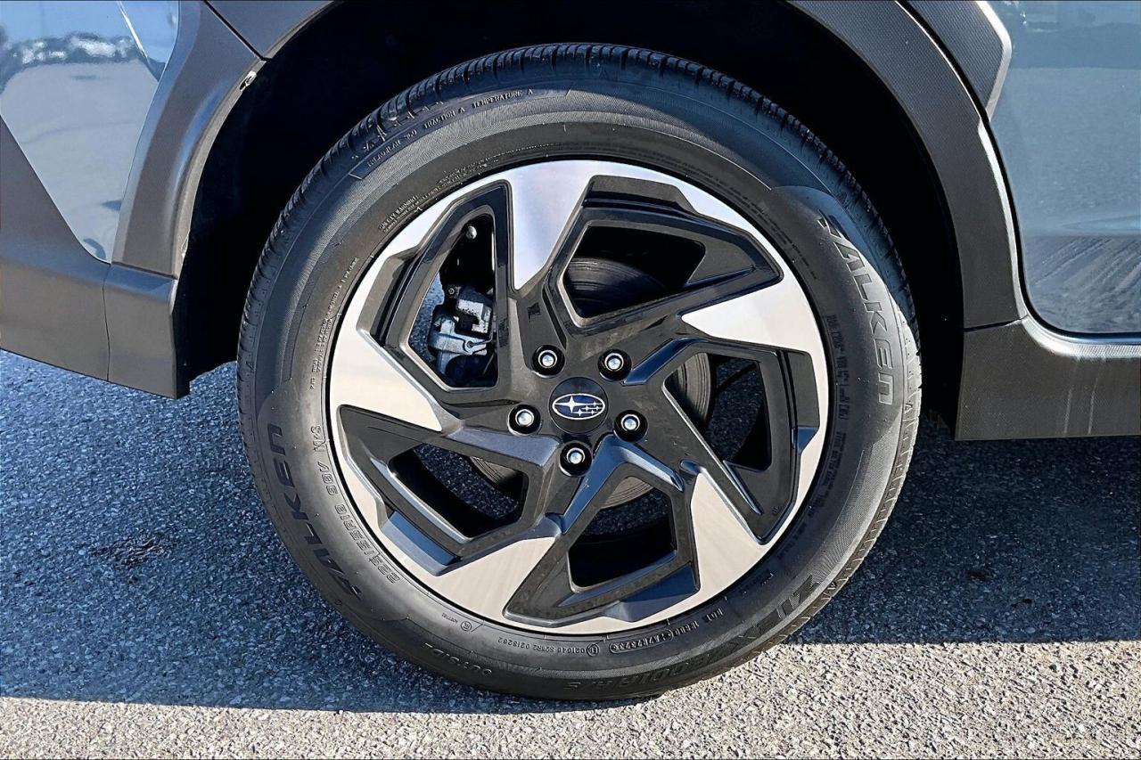 2024 Subaru Crosstrek Limited AWD - CPO 3.99% FINANCING Photo
